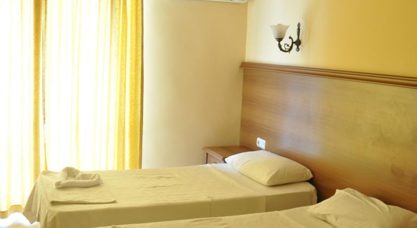Hotel Asli 3*